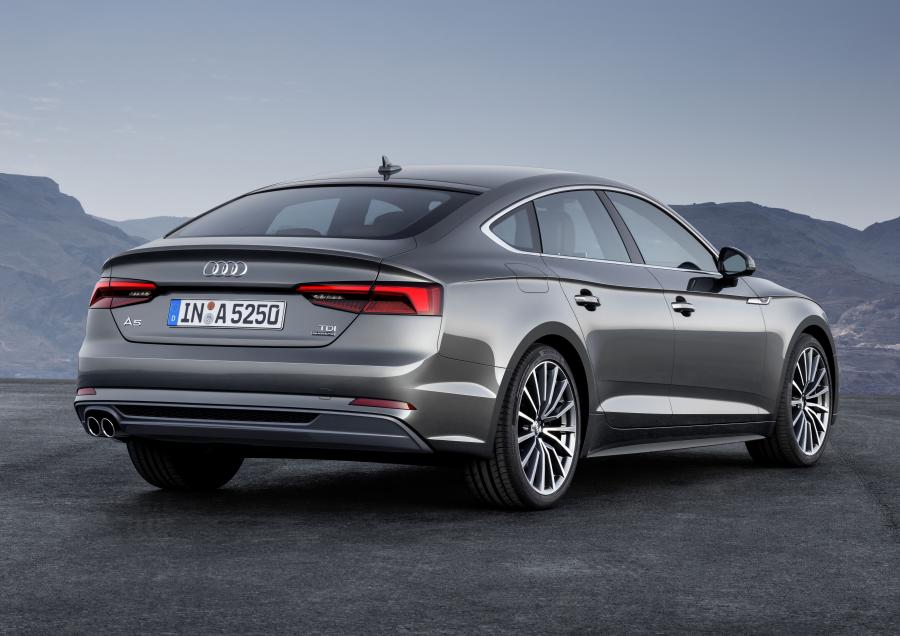  Audi A5 Sportback 2.0 TDI Quattro S-Line 2016 года  (WW) (фото 5 из 35)